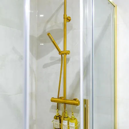 Golden Wings By Aparo -- Cicha Okolica, Nowy Apartament, Taras, łóżeczko Dla Dziecka, Nowoczesne Bemowo * Varsóvia