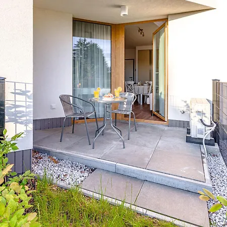 Apartamento Golden Wings By Aparo -- Cicha Okolica, Nowy Apartament, Taras, łóżeczko Dla Dziecka, Nowoczesne Bemowo