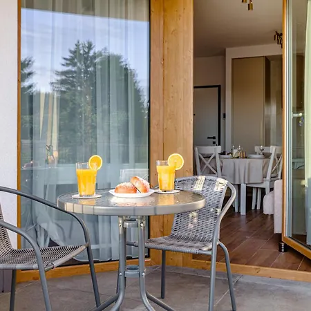 Golden Wings By Aparo -- Cicha Okolica, Nowy Apartament, Taras, Lozeczko Dla Dziecka, Nowoczesne Bemowo