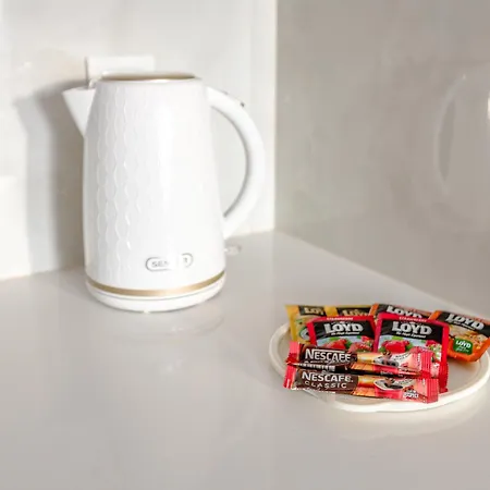 Apartamento Golden Wings By Aparo -- Cicha Okolica, Nowy Apartament, Taras, łóżeczko Dla Dziecka, Nowoczesne Bemowo *