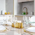 Daire Golden Wings By Aparo -- Cicha Okolica, Nowy Apartament, Taras, Lozeczko Dla Dziecka, Nowoczesne Bemowo *